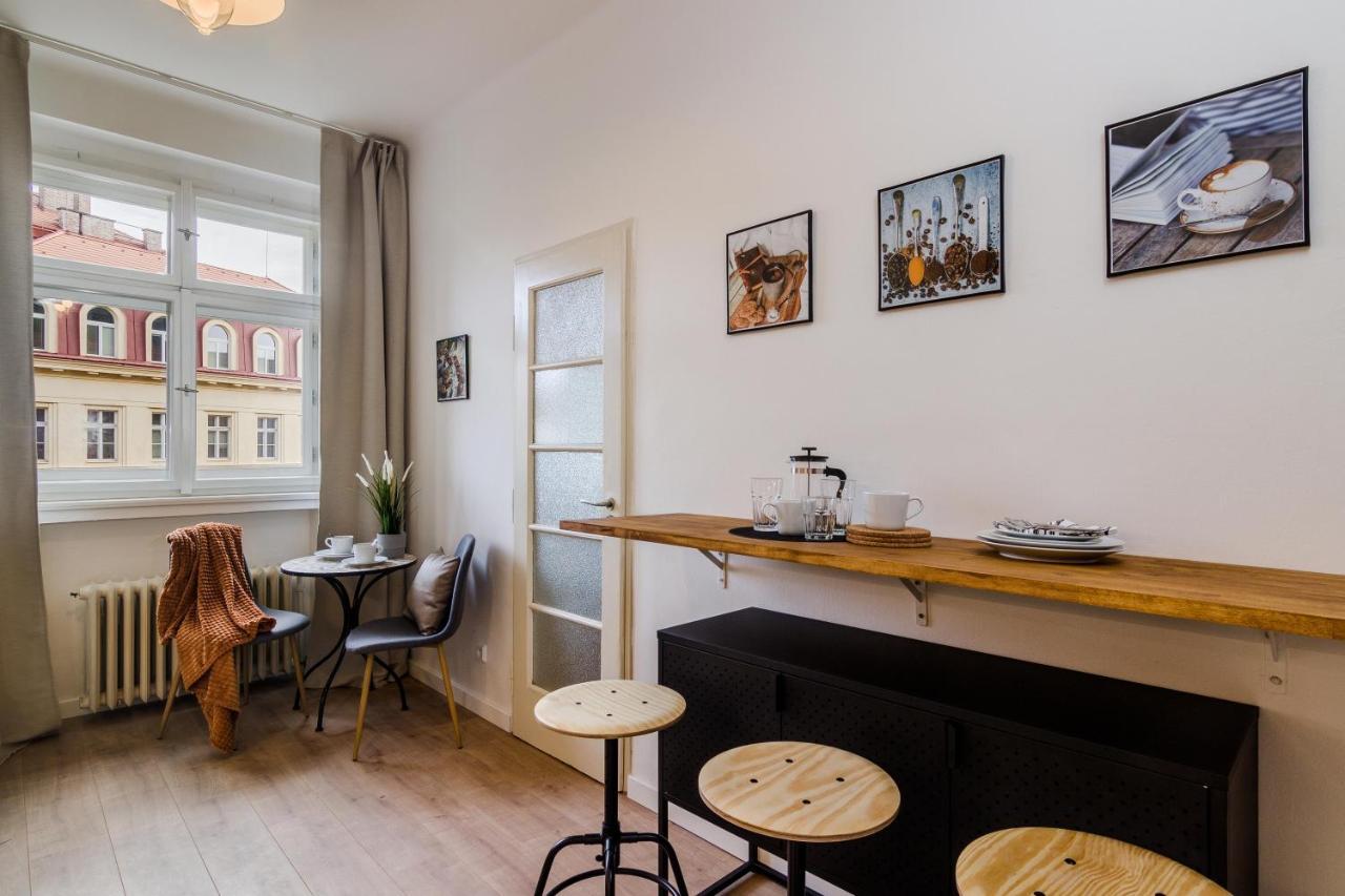 Apt In Prague Charles Bridge 1Km By Michal&Friends Exterior photo